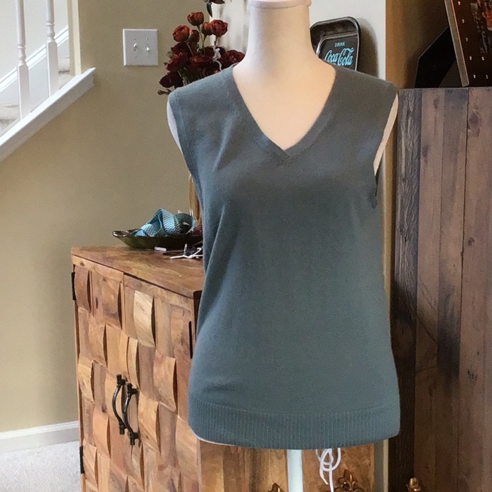 Ann Taylor Factory sweater vest size medium color Teal